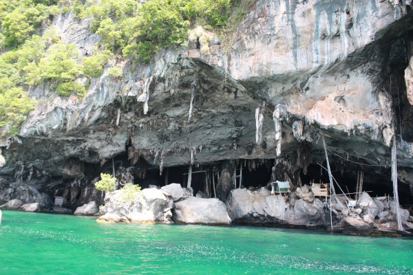 Phi Phi 4 Island 7 Point Speed Boat Tour