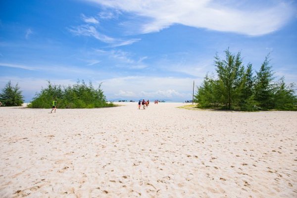 Phi Phi Island Bamboo Island Speed Boat Tour